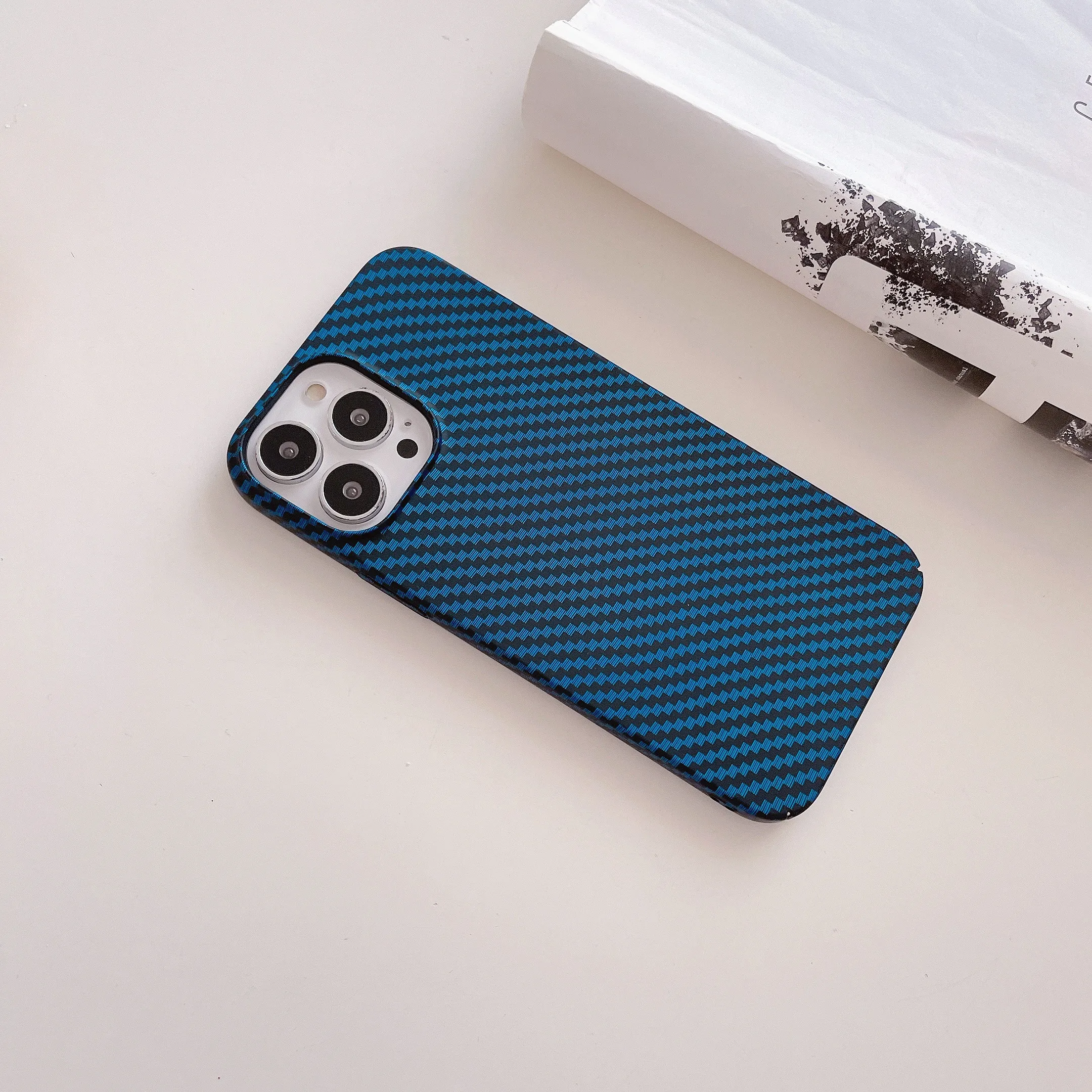 iphone 13 mini flip case Luxurious Slim Carbon Fiber Texture Geometry Cool Case For iPhone 11 12 13 Pro XS Max X XR 7 Plus Shockproof Hard Cover Funda apple iphone 13 mini case leather