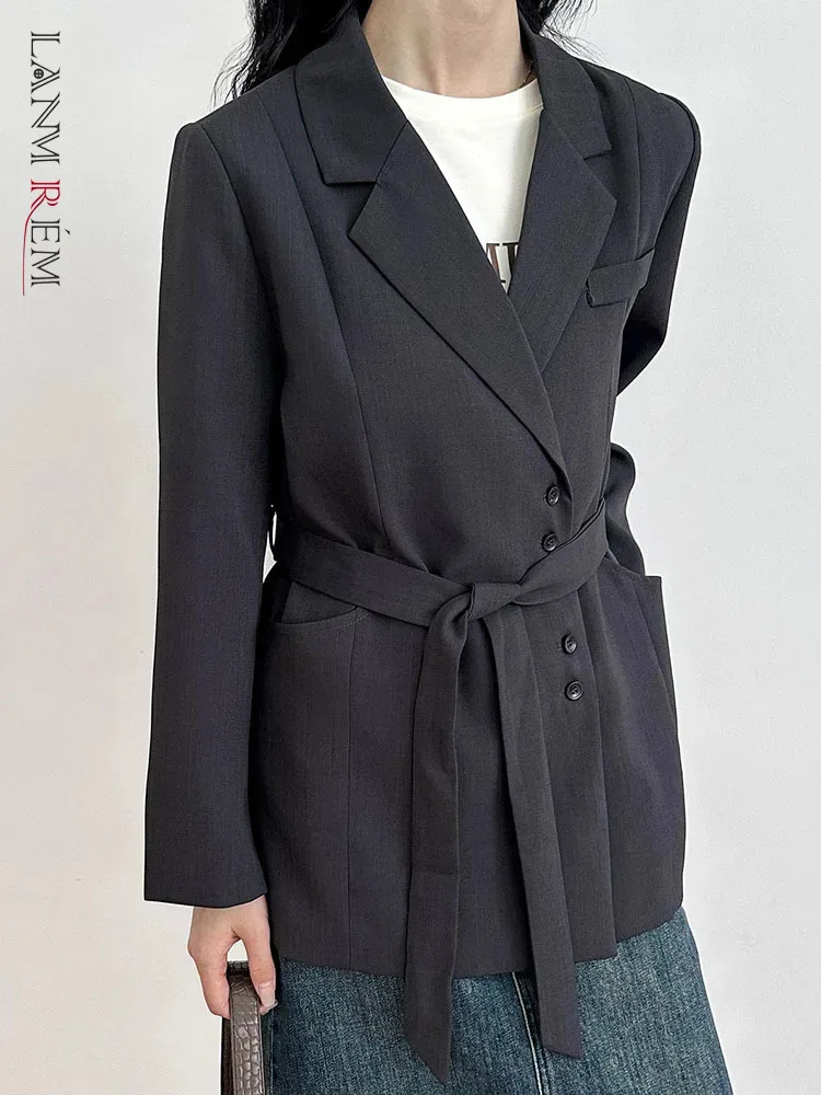 

[LANMREM] Fashioin Designer Lace-up Hollow Out Blazer For Women Long Sleeve Gathered Waist Tops Female 2024 Spring New 26D61242