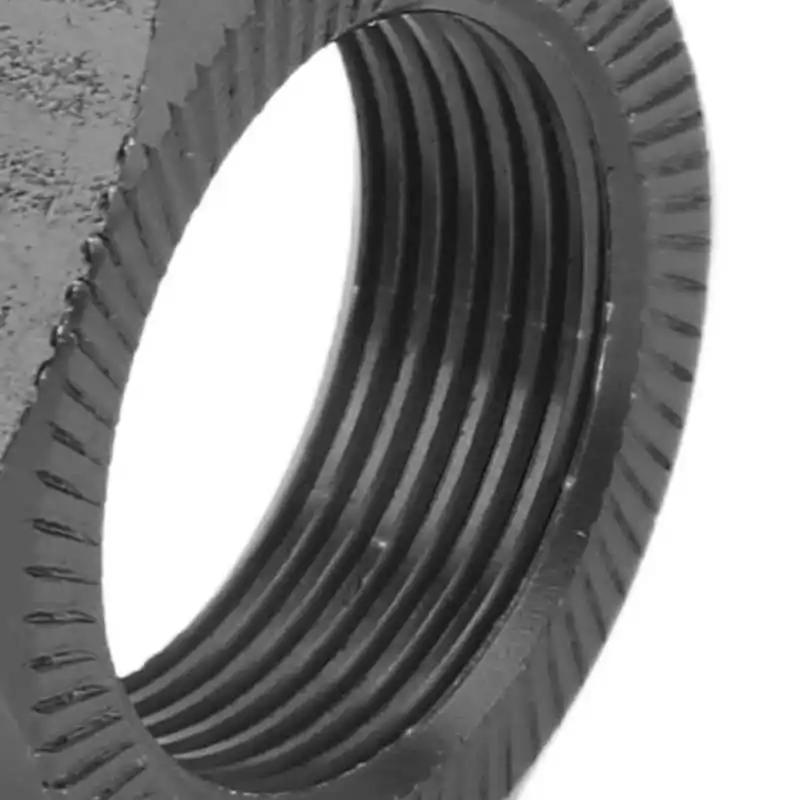 Écrou de moyeu hexagonal 24mm pour ARRMA Kraton 8s, vue détaillée du filetage et de la forme hexagonale.
