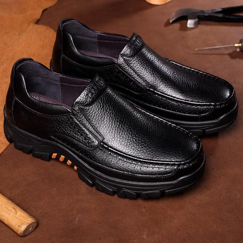 

Winter Waterproof and Non-slip Footwear Leather Surface Soft Bottom Casual All-match Breathableshoes Men