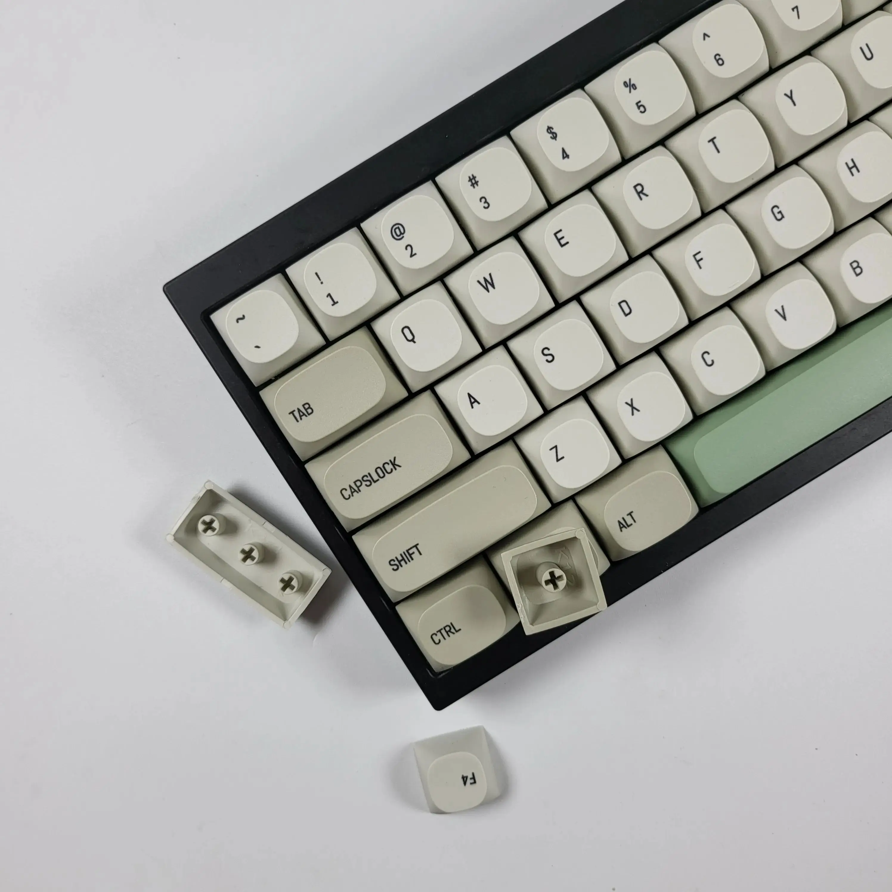 

PBT Keycaps 131 Keys ES/German/French/Russian/Abnt 2 Keycaps Simple Retro keycap 7U Space Bar For Mechanical Keyboard