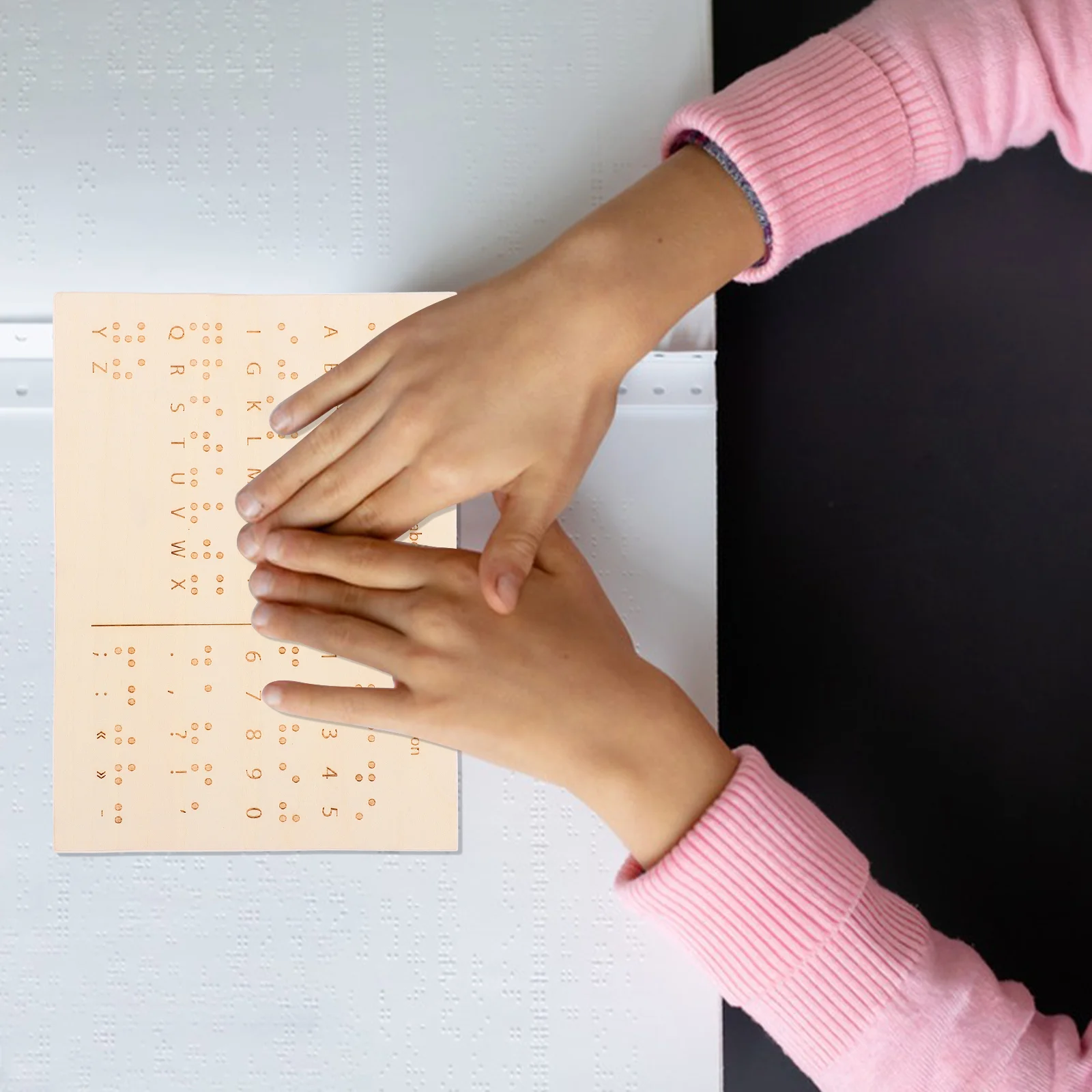점자 교육 장비, 시각 장애인용 필수 교육 보조기구, 목재 레터 보드, 학습 용품, 알파벳 가제트 보드