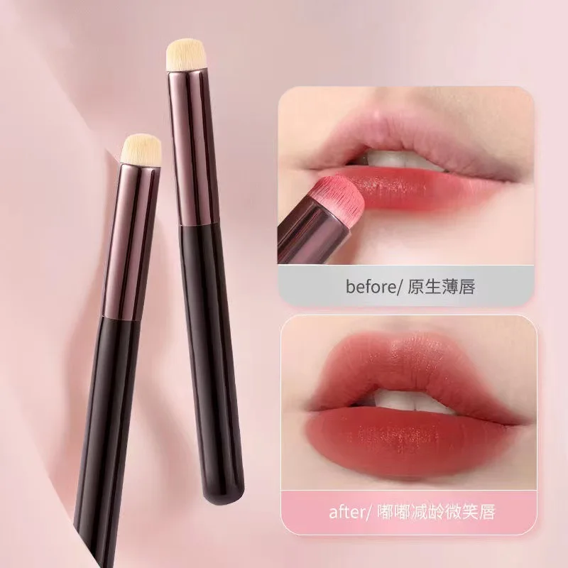 

BEIYALI recommends round-head lip brush, lipstick brush, matte multi-purpose bullet concealer brush, portable makeup brush