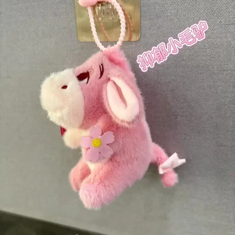 Cartoon Eeyore Esel Rosa Blume Plüsch-Schlüsselanhänger Mädchen Kawaii Rucksack-Anhänger Dekoration Puppe Valentinstag Mädchen Geschenk Spielzeug – Detail 2