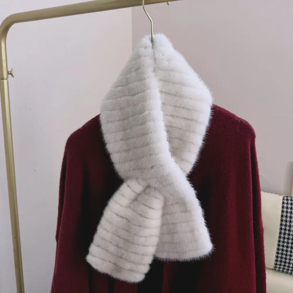 Neuer Luxuriöser Brauner Echter Nerzpelz-Schal für Damen, Doppelseitiger Langer Pelz-Halswärmer für Herbst und Winter, Stilvolles Vintage-Design – Detail 6
