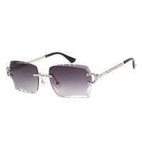 Lunettes de soleil carrées sans monture tendance, design vintage de marque avec diamants, verres taillés, lunettes de soleil pour hommes et femmes, monture en métal, lunettes de luxe 3