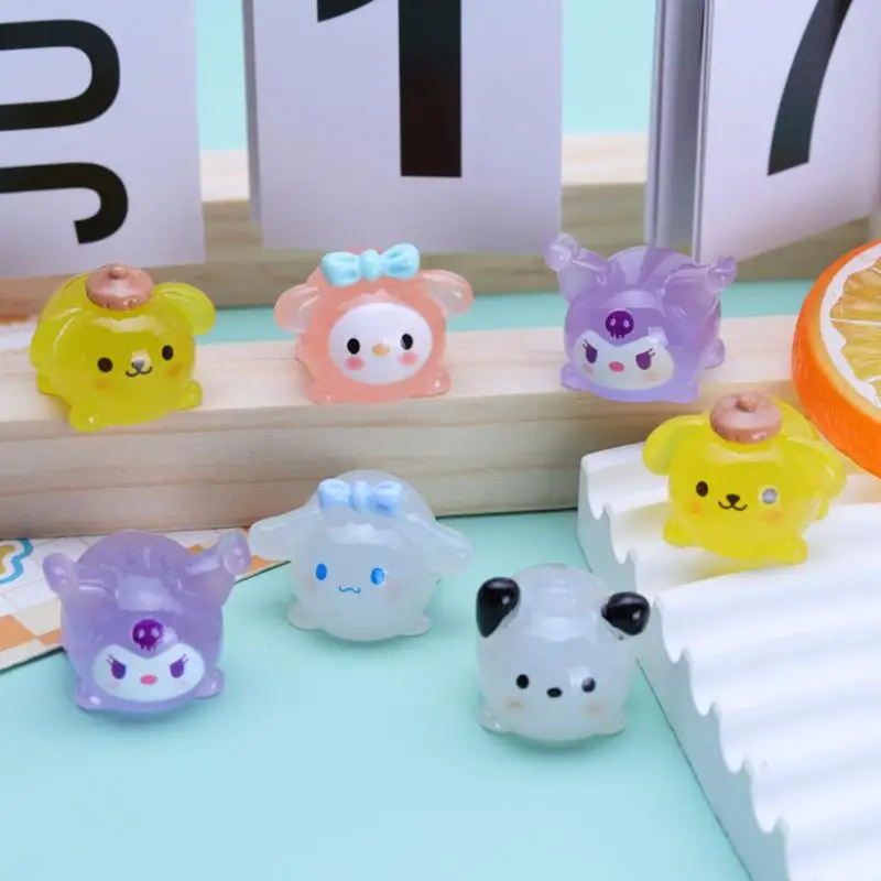 

10Pcs Kawaii Anime Sanrio Luminous 3D Cute Animal Series DIY Resin Patch Key Chain Pendant Decor Hair Accessories Materials