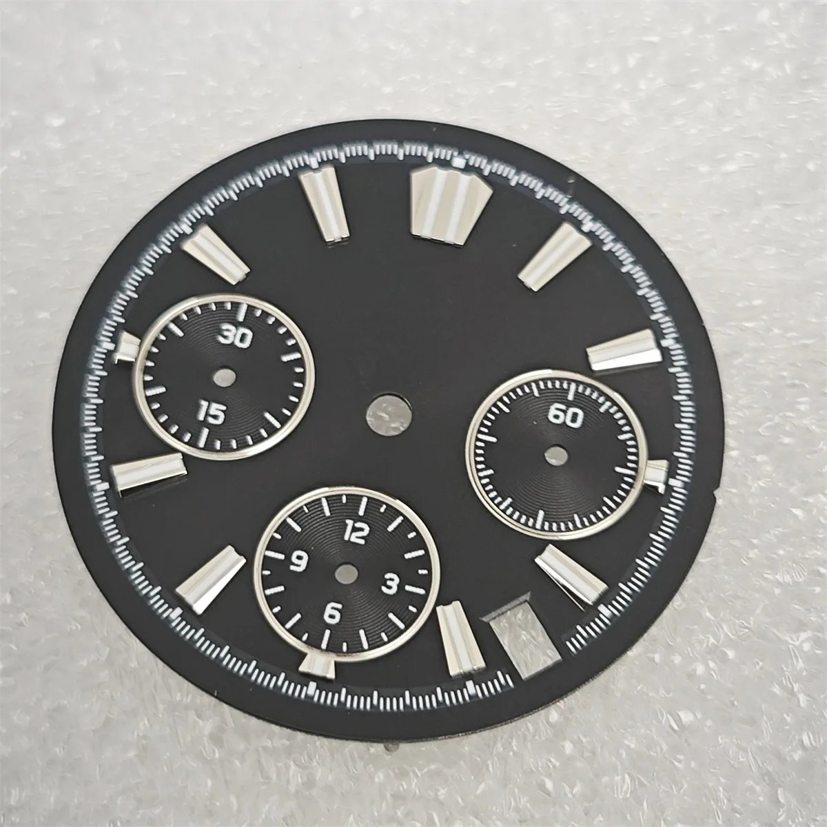 Ice Blue Luminous Watch Dial with BGW9 Illumination, 29.5mm