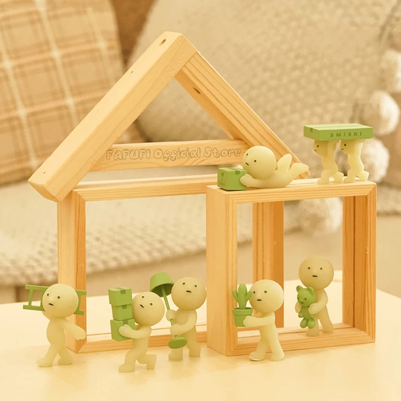 Smiki Moving Series Blind Box Guess Bag Mystery Box Nottilucente Toys Doll Cute Anime Figure Desktop Ornaments Collezione Regalo