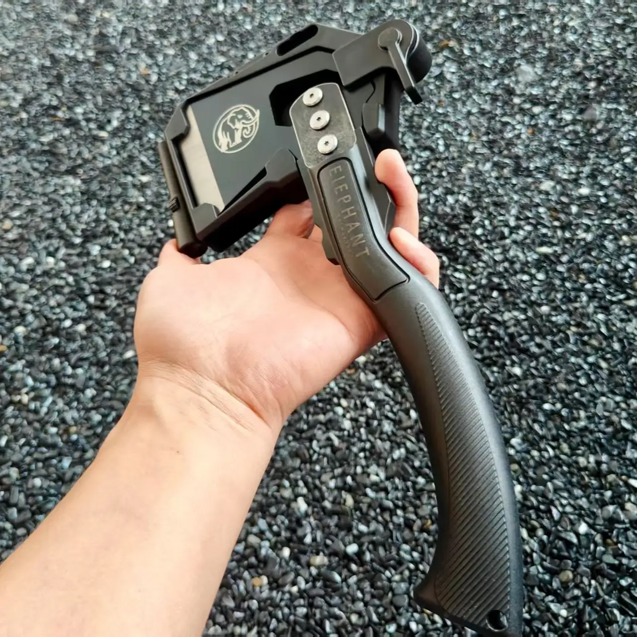 Tactical Survival Mountain Axe 4