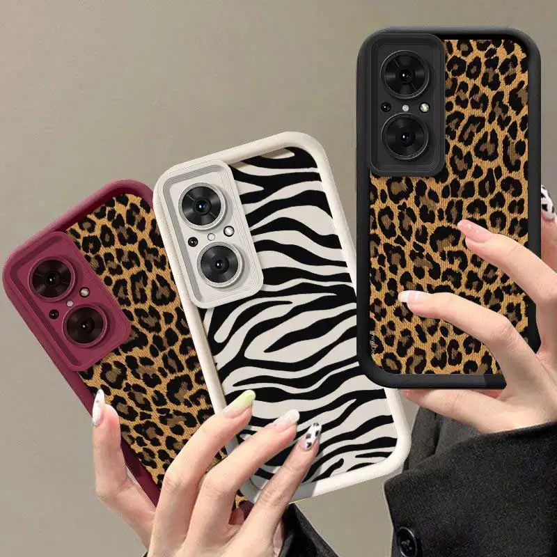 Leopard Elegance Sky Eye Ladder Phone Case Cover