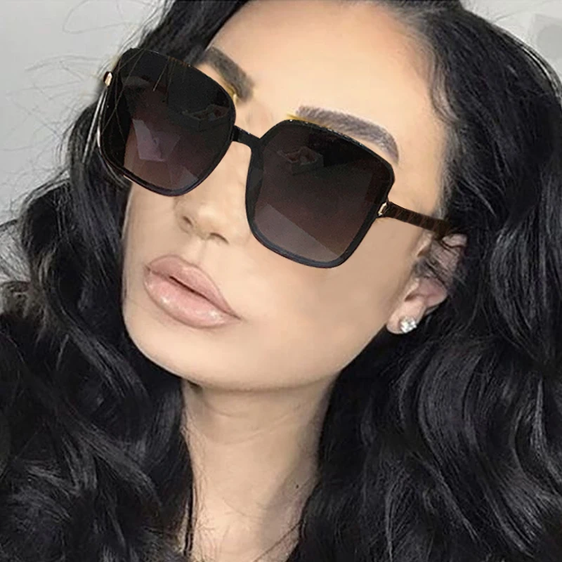 

Vintage Oversized Square Sunglasses Woman Fashion Black Gradient Sun Glasses Female Outdoor Driver Shades UV400 Oculos De Sol