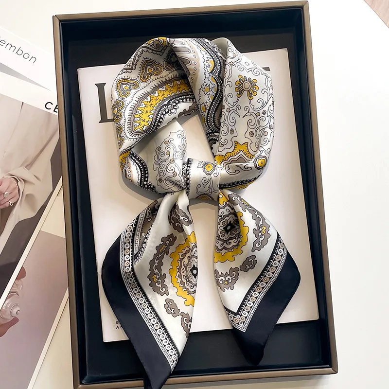 New Fashion Cat Print Satin Square Silk Scarf for Women Hand Bag Wrist Wraps Lady Scarves Shawl Neckerchief Foulard Luxury 4