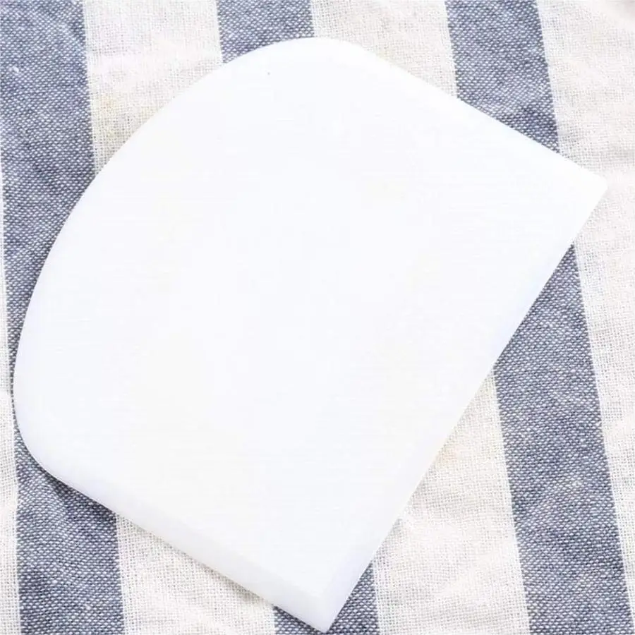 Dough Scraper Cutter 2Pieces Flexible Plastic for Bread Dough Cake Soft Candy Frosting