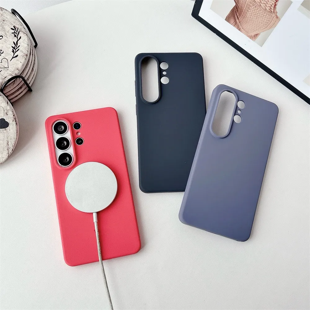 Magnetic Wireless Charging Liquid Silicone Case with Box