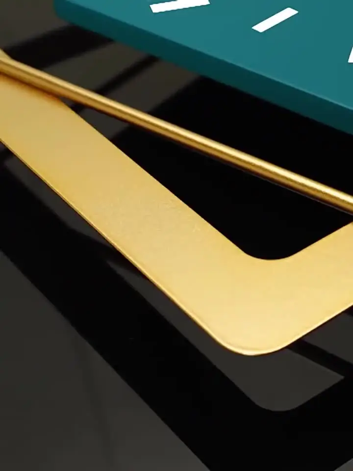 Скандинавские качающиеся настенные часы 3D двухслойные квадратные для гостиной