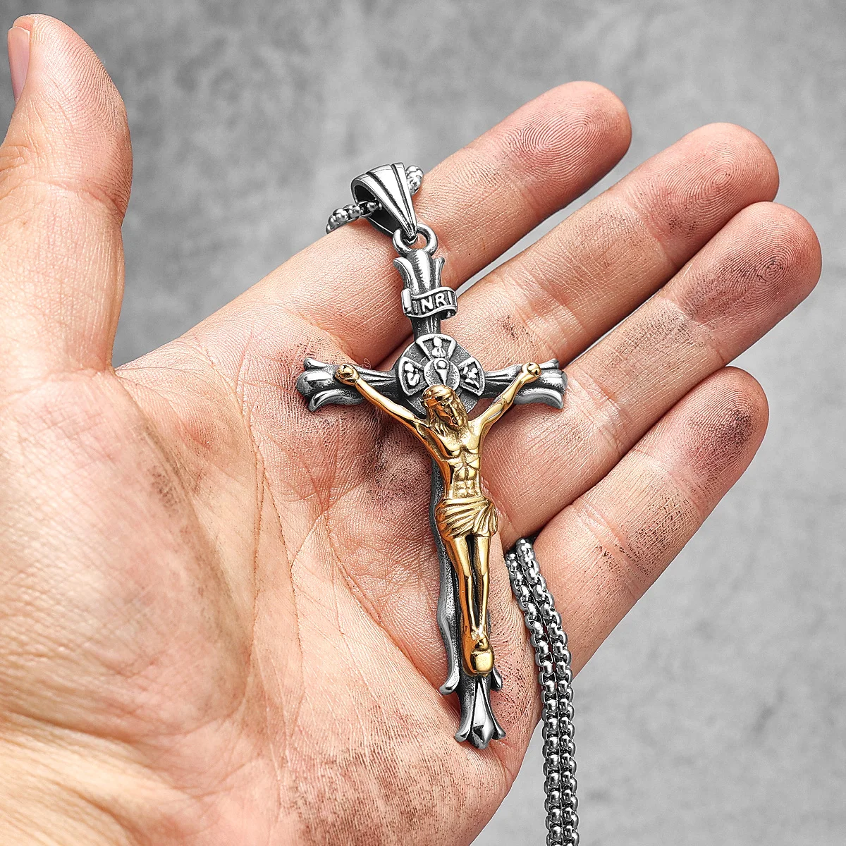 DG Herren Edelstahl JESUS CROSS 69 Mm Kubik Zirkonia Anhänger