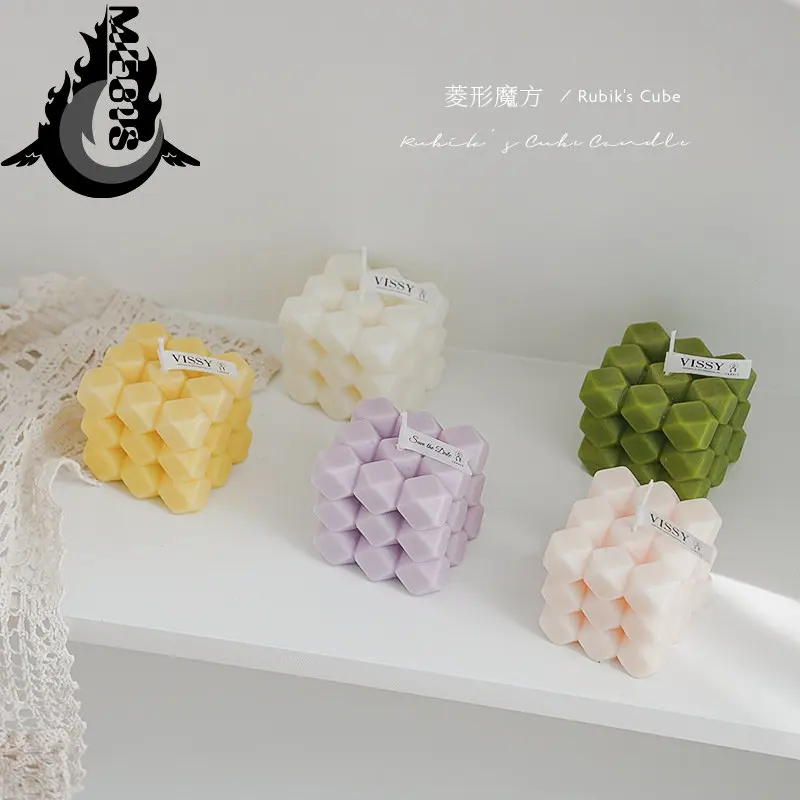 

Wholesale Rubik's Cube Scented Candles Ins Decorative Aromatic Candles Diamond Candle Home Decorative Candle Romantic
