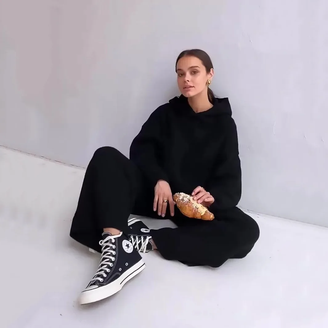 2023 Hot Sale Winter Women's New Fashion Sports Knit Kats Long Sleeve Top Twoa Two -Piece Two -Piece White Black Beige Blue