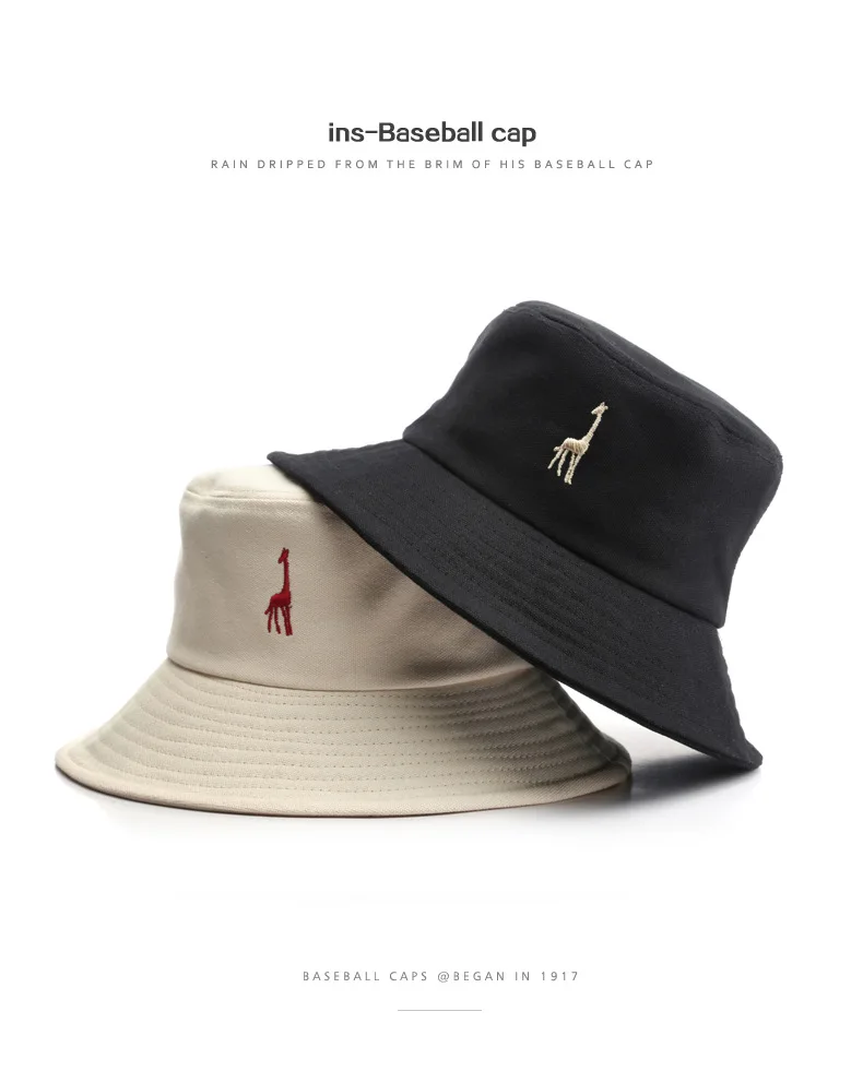 Sleckton Giraffe Embroidery Bucket Hat 