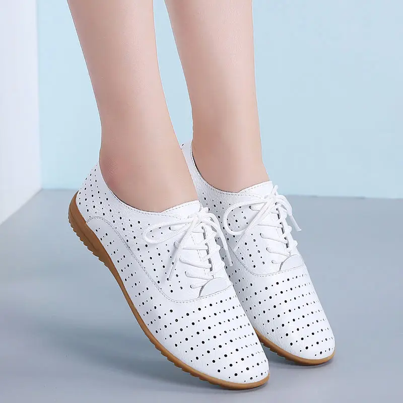 Summer Breathable Hollow White Shoes Women Flats Shoes Genuine Leather Women Sneakers Lace Up Loafers Soft Oxford