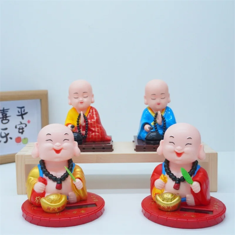New Cute Little Monk Car Solar Toys Creative Little Monk Shaking Head Nodding Car Center Console Knock Wood Fish Decoratives