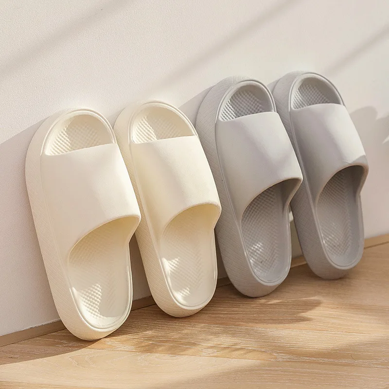 

C123 high-grade EVA soft bottom stepping on shit feeling sandals and slippers for women's home indoor non-slip bathroom bathing