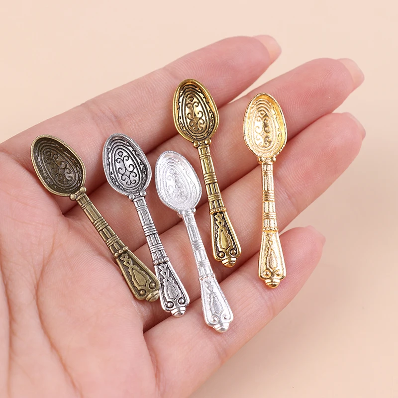 

10PCS/set Vintage Mini Cutlery Spoon Dollhouse Miniatures Tableware Childrens Toy Doll House Decor