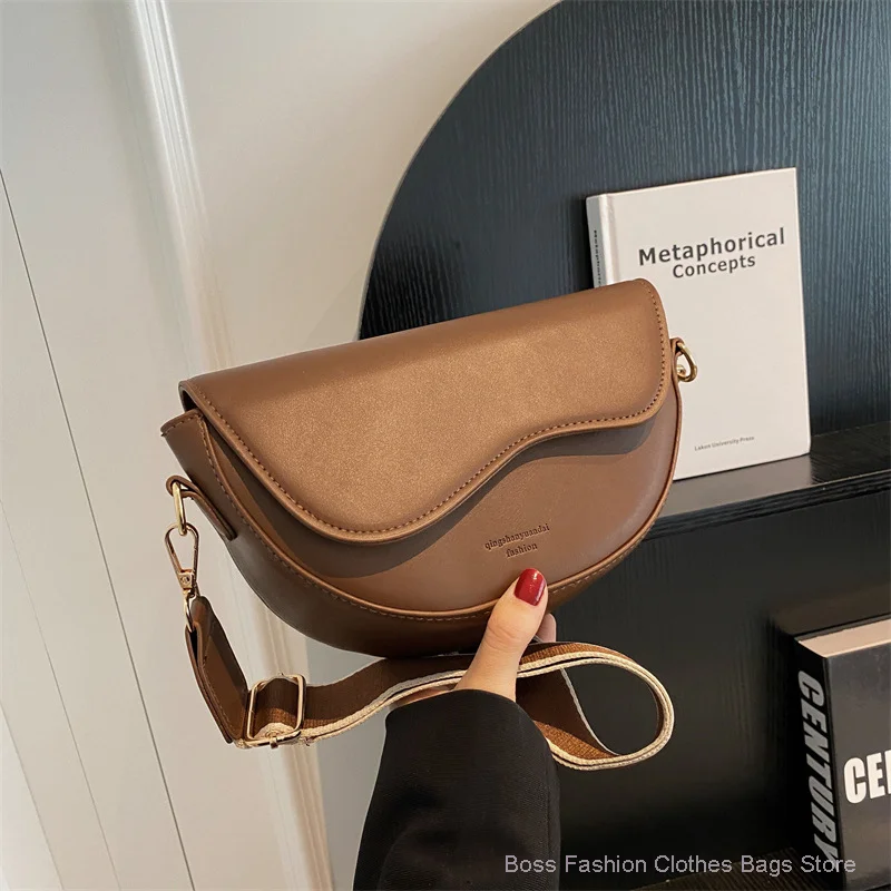 

Small Leather Saddle Armpit Bags For Women Shoulder Crossbody Fashion Square Bag Wide Strap Lady Vintage Underarm Handbag Bolsa