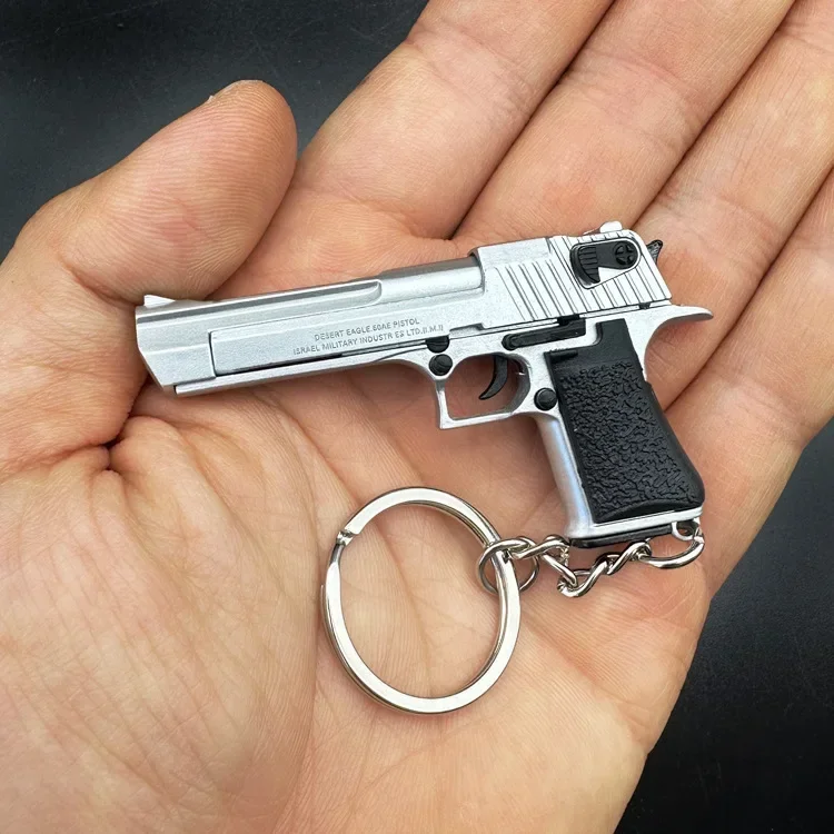 1:4 Alloy Desert Eagle Pistol Keychain Ring Fake Gun Detachable Assemble Toy Gun Shoulder Bag Accessories Christmas Gift 4