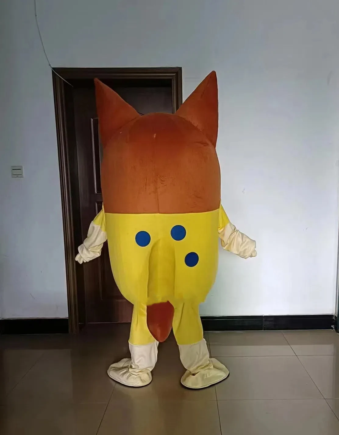 زي تنكري على شكل كلب أزرق كرتوني للإعلانات والمناس...