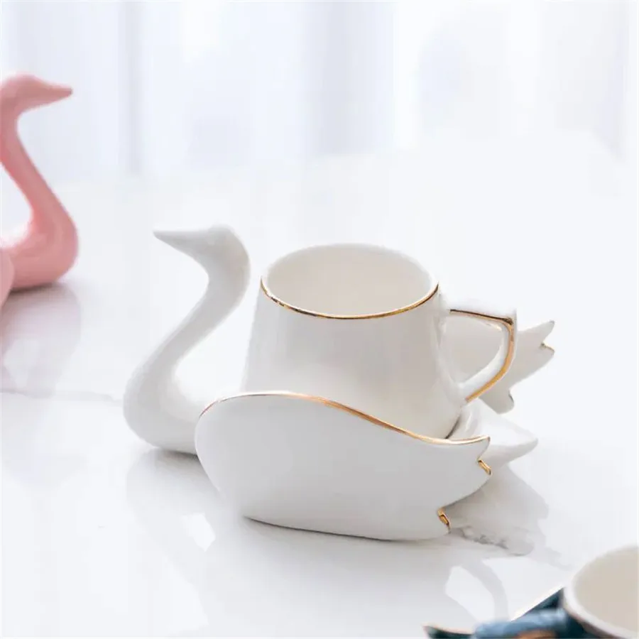 1 قطعة طقم فناجين قهوة وأطباق على شكل بجعة، كوب صغ...