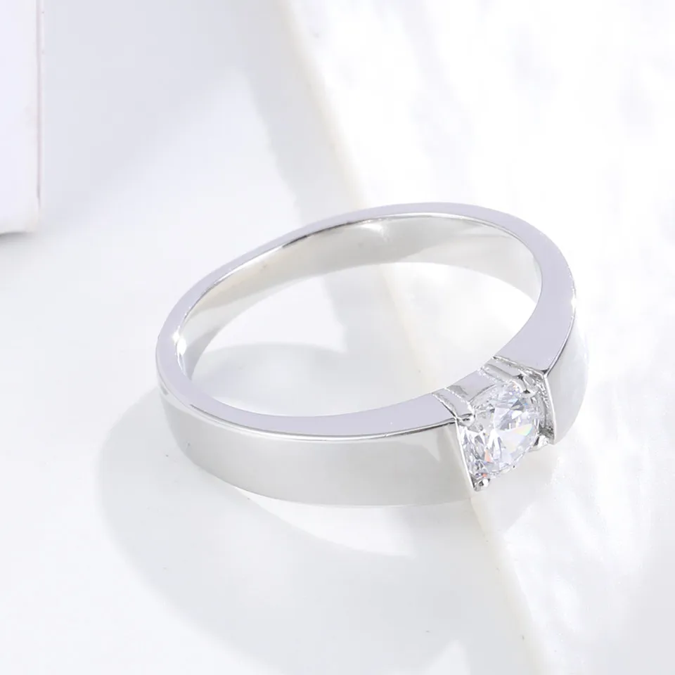 Pleasing AD ring for women with beautiful design online