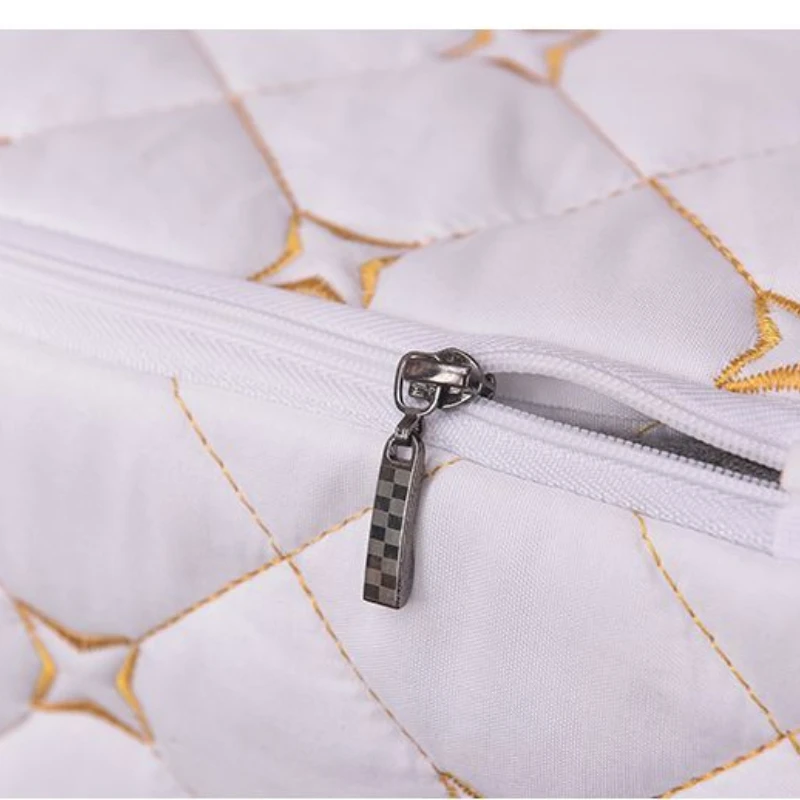 New Thicken Quilted Mattress Cover With Zipper Bedspread Mattress Cover Soft King Queen Bed Fitted Sheet 3
