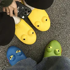 

2024 New Ugly Frog Couple Baotou Slippers