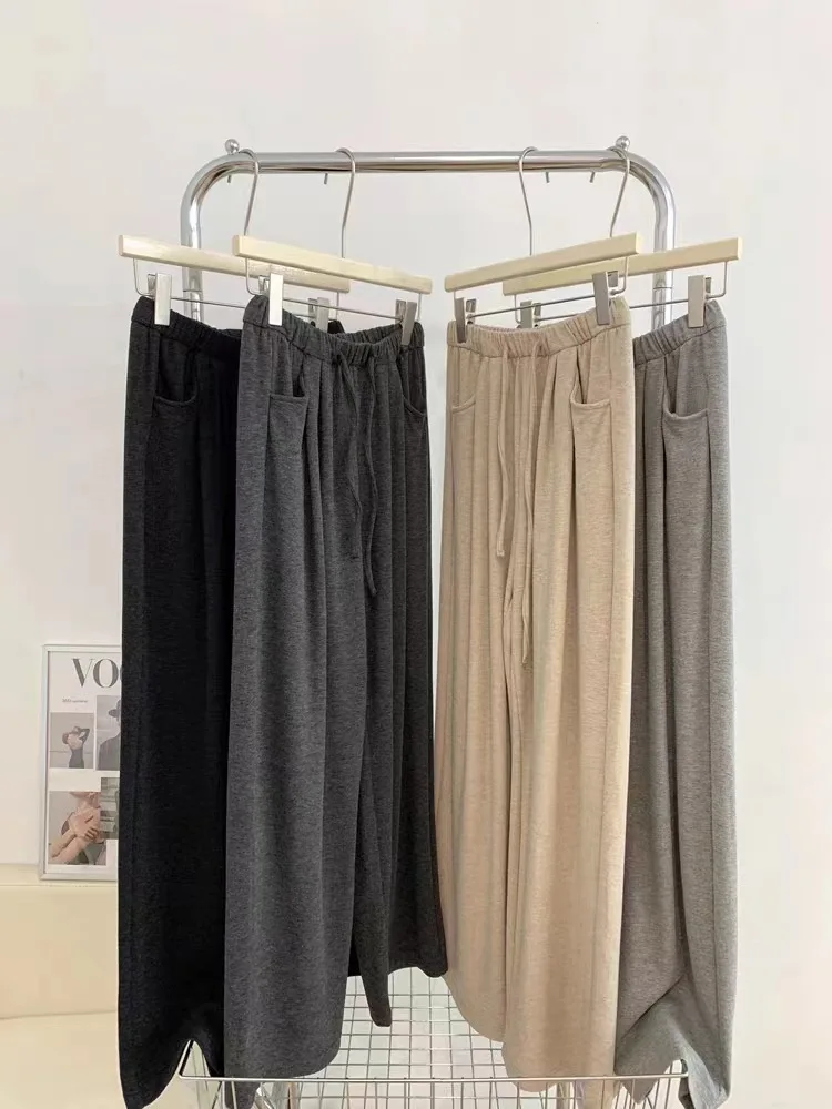 Lazy and droopy autumn and winter retro high waisted loose and slim straight casual pants with wide legs and curved pants