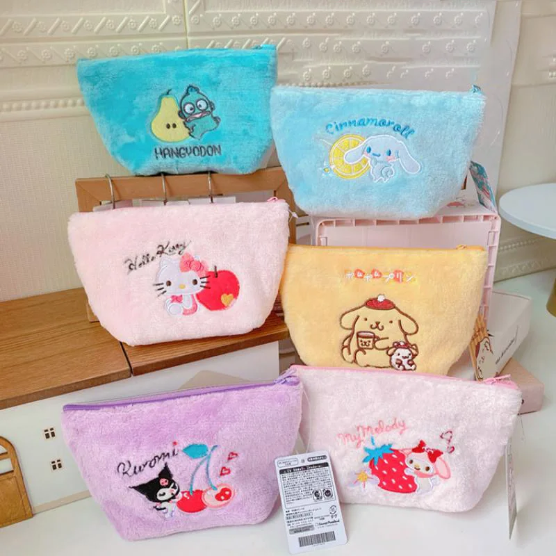 

New Kawaii Sanrio Cinnamoroll My Melody Kuromi Kitty Cartoon Cute Plush Embroidery Cosmetic Bag Trapezoidal Storage Bag Handbag