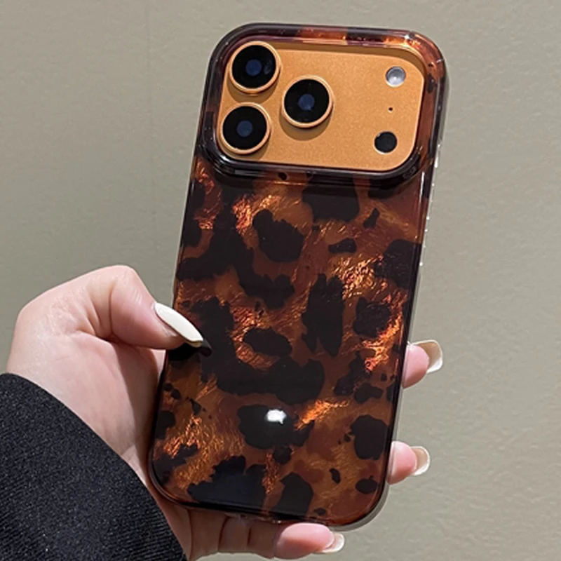 Gold & Black Leopard Print Shockproof Phone Case - Stylish TPU Back Cover