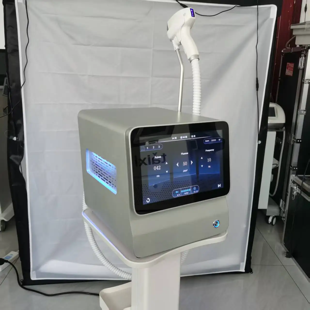3-Wavelength Laser Hair Remover 1