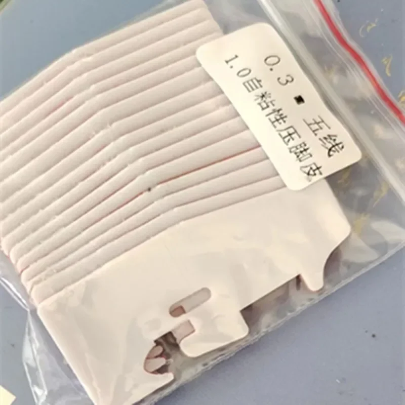 SIRUBA PEGASUS 747 and 757 pressure foot rubber plastic buttom overlock stitch industrial sewing machine parts 2