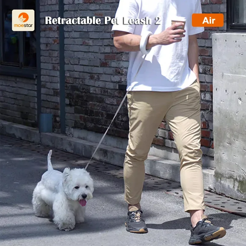 Retractable Pet Leash Youpin MOESTAR Retractable Pet Leash 2 Air 180g Dog Traction Rope 3M Length for Max 30KG Pet Withstand Max 950N Tensile Force