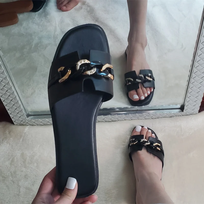 

2023 Summer New Flat Slippers Women Casual Shoes Fashion Pearl Chain Sandals Ladies Slides Roman Flip-Flops Beach Shoe