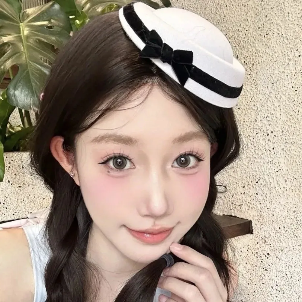 Velvet Navy Bow Beret Hairclip – Elegant British Style Hair Accessory