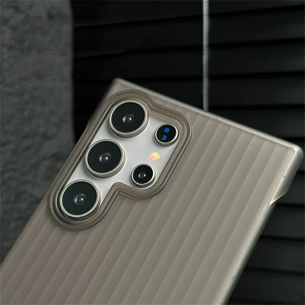 Ultra-Thin Frameless Transparent Matte Phone Case - Shockproof Hard Protection Cover