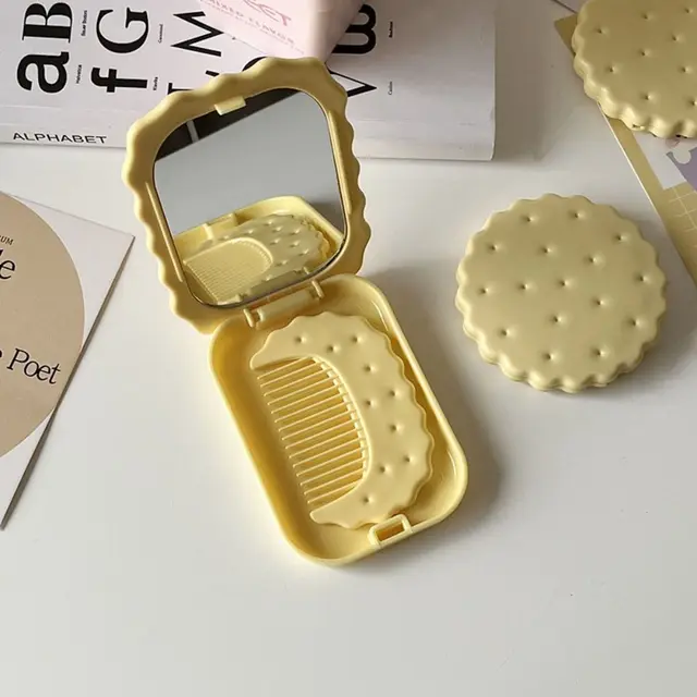 Mini miroir de poche en forme de biscuit au fromage, portable, pliable, pour maquillage, pour voyage, style dessin animé mignon, 03 utilisation 6