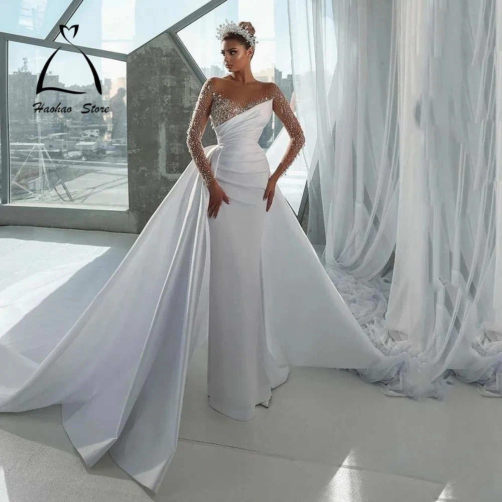 

Modern Crystals Beaded Satin Wedding Dress With Detachable Train Long Sleeves Chapel Bridal Gowns Pleats White Bride Dresses