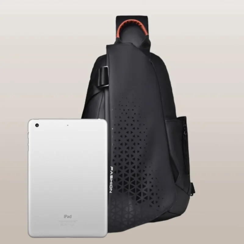 Рисунок 5 - Мужская нагрудная сумка большой