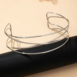 Elegant Women's Necklace with Minimalist Design (Silver Plated)