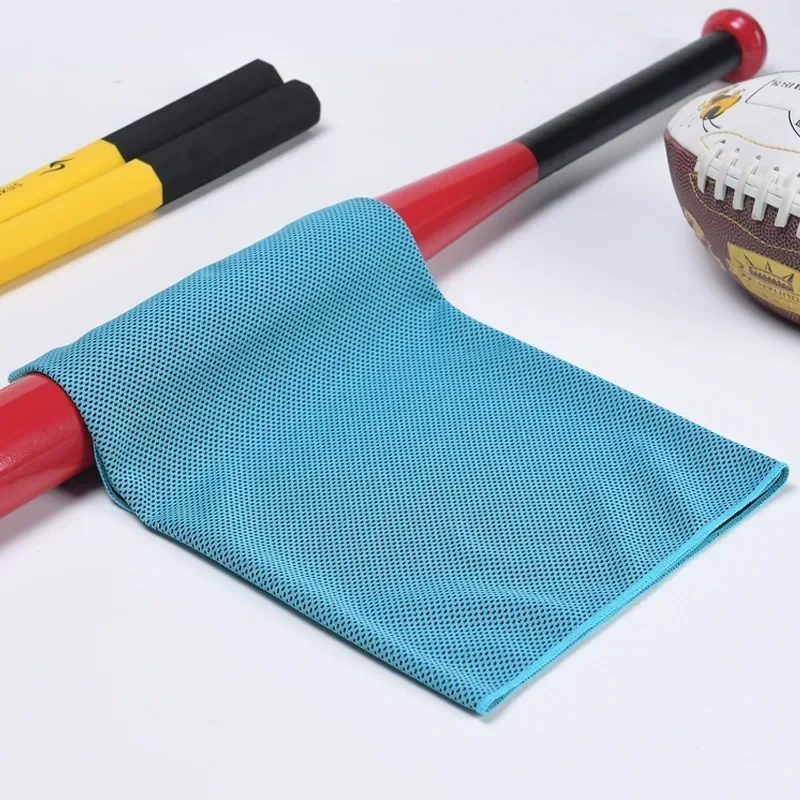 1PC Summer Ice Silk Towel Sports Instant Cooling Ice Towel Portable Outdoor Travel Fitness Running Swim Silicone Bag