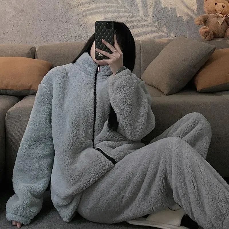 Couple Pajamas Women Autumn and Winter Coral Fleece Warm Suit Flannel Plus Velvet Thickening Men and Women's Home Service